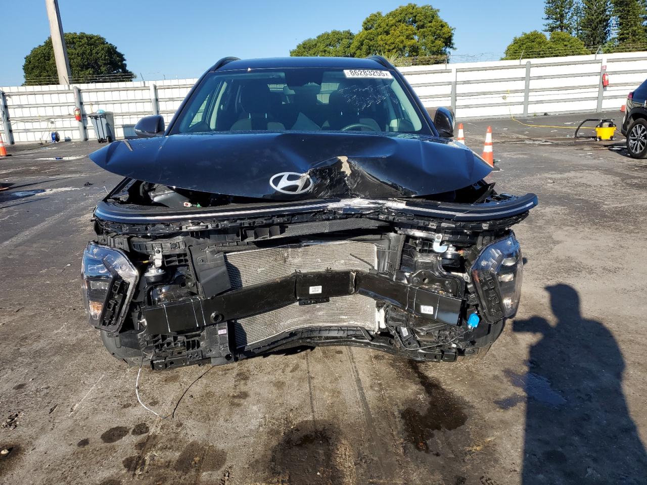 2025 Hyundai Kona VIN KM8HB3AB1SU286544 COPART salvage auction — Front End, FL - CERT OF TITLE SLVG REBUILDABLE, sold $3,500 on 2026-06-29 (photo 5)