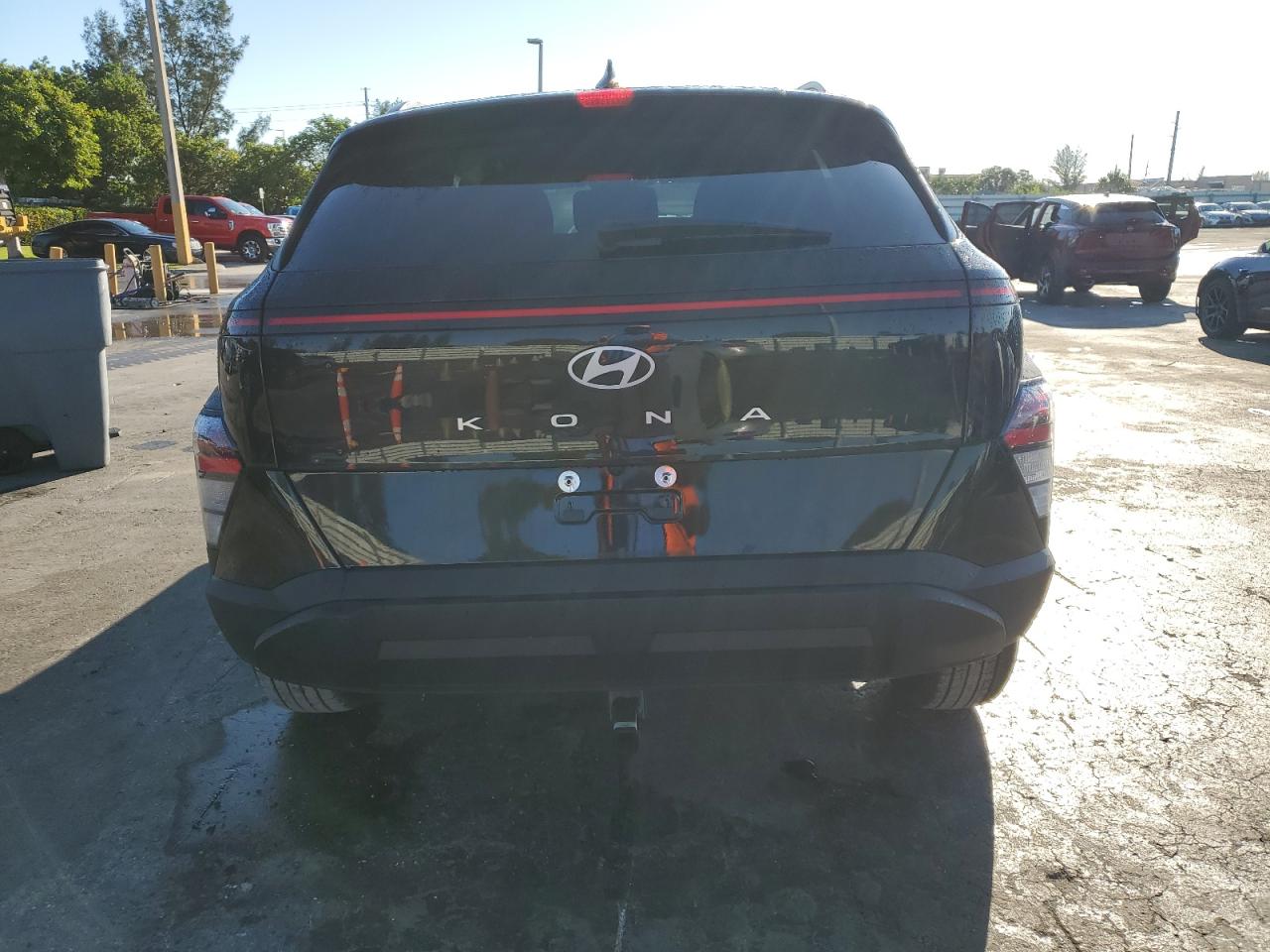 2025 Hyundai Kona VIN KM8HB3AB1SU286544 COPART salvage auction — Front End, FL - CERT OF TITLE SLVG REBUILDABLE, sold $3,500 on 2026-06-29 (photo 6)