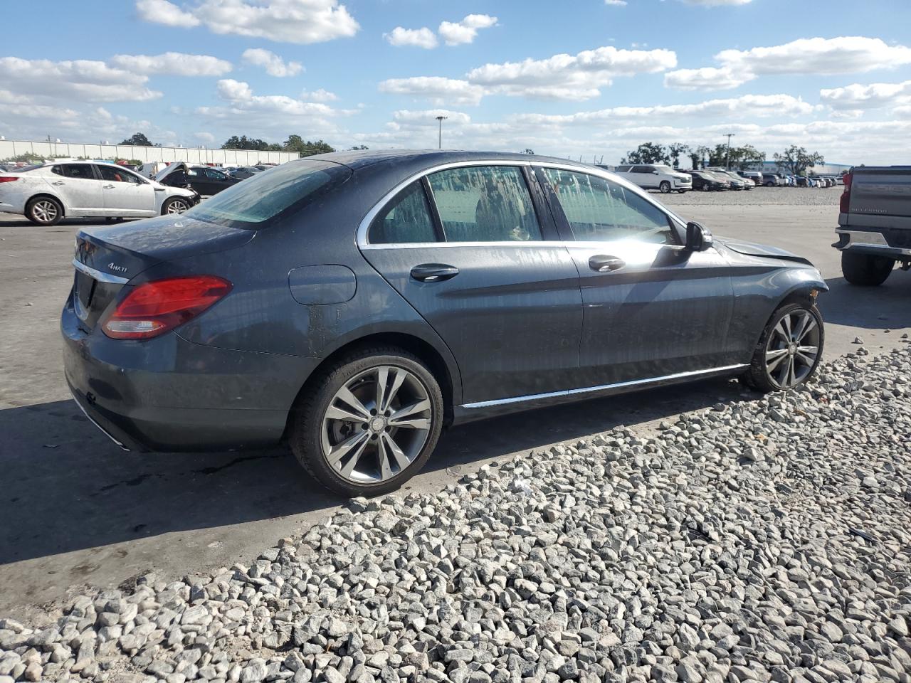 2015 Mercedes-Benz C-Class VIN 55SWF4KB4FU032554 COPART salvage auction — Front End, FL - CERT OF TITLE SLVG REBUILDABLE, sold $2,200 on 2025-12-15 (photo 3)