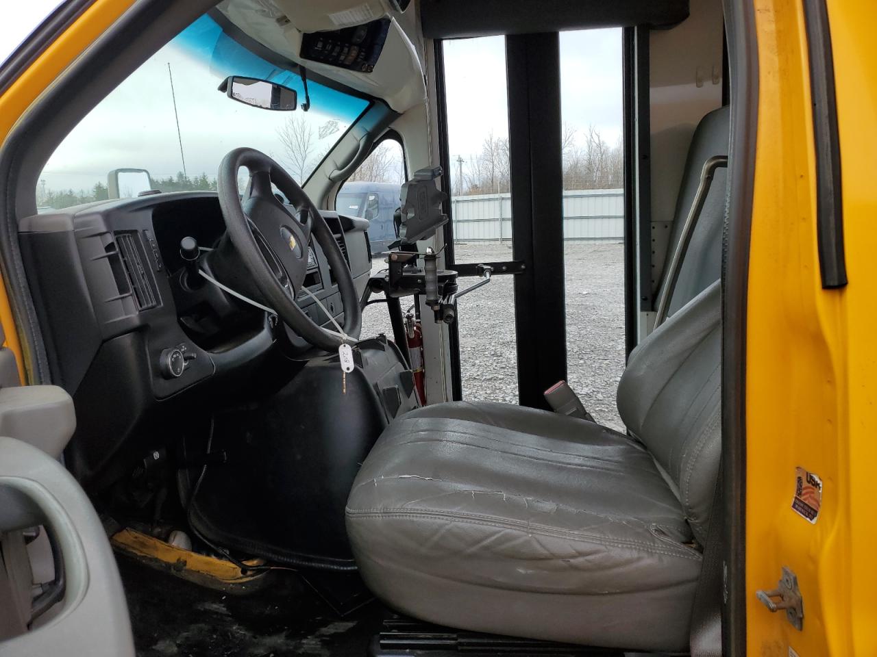 2012 Chevrolet Express 2500 VIN 1GB0G2BA9C1180319 COPART salvage auction — Normal Wear, NY - CERTIFICATE OF TITLE, sold $2,000 on 2026-07-06 (photo 5)