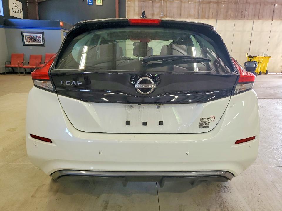 2024 Nissan Leaf VIN 1N4CZ1CVXRC556947 COPART salvage auction — MINOR DENT/SCRATCHES, CT - CERTIFICATE OF TITLE, sold $8,500 on 2026-07-02 (photo 6)