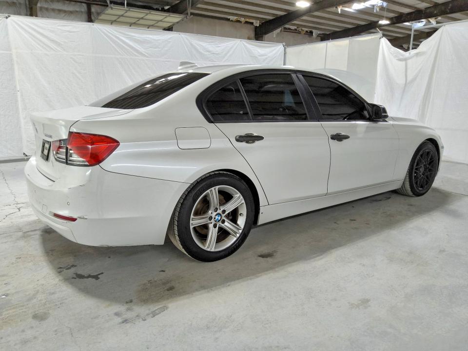 2015 BMW 3 series VIN WBA3C1C56FK119229 COPART salvage auction — REAR END, TN - CERTIFICATE OF TITLE, sold $800 on 2026-07-02 (photo 3)